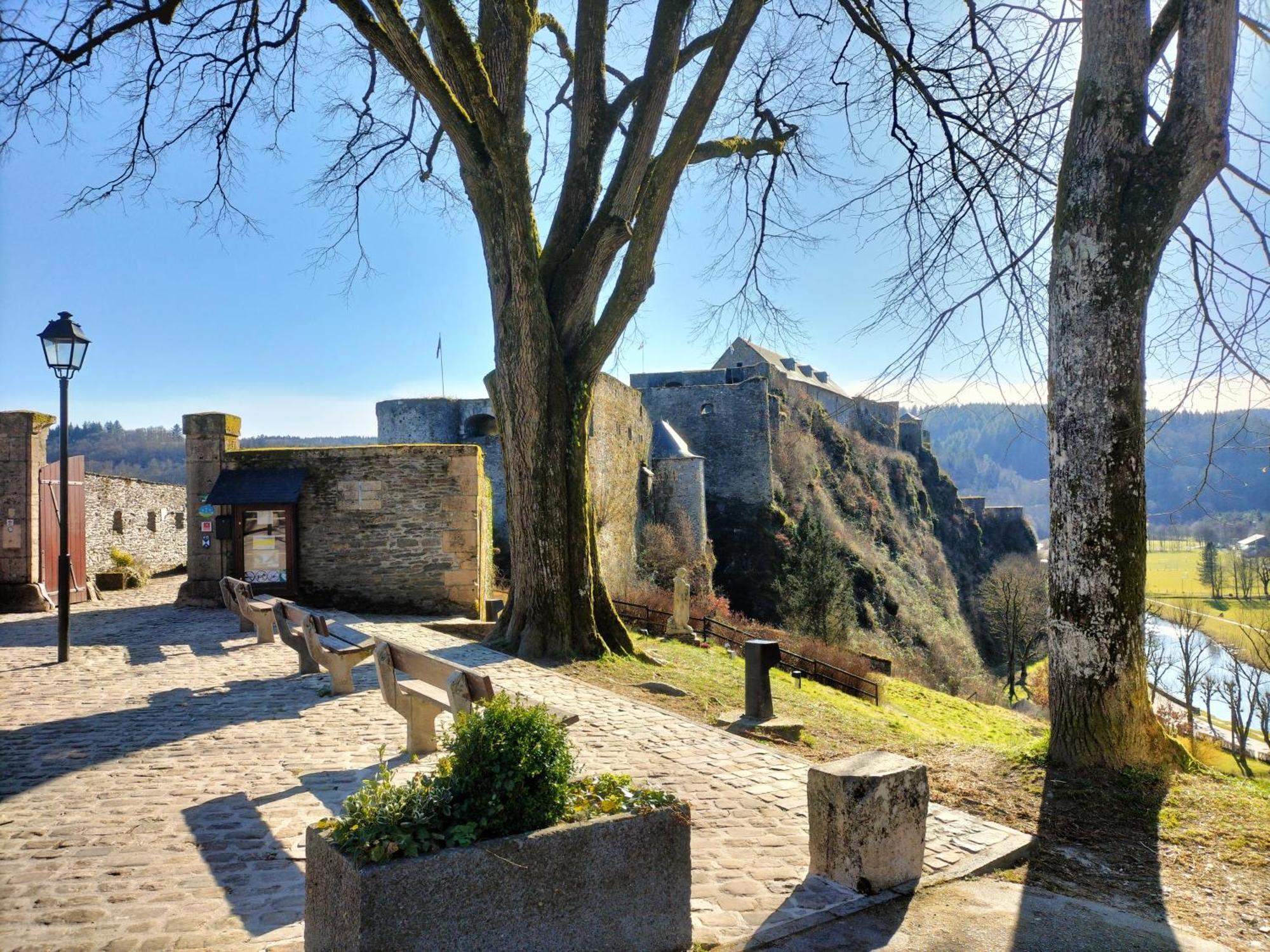 Hotel L'Alcove De Ide Bouillon Exteriér fotografie